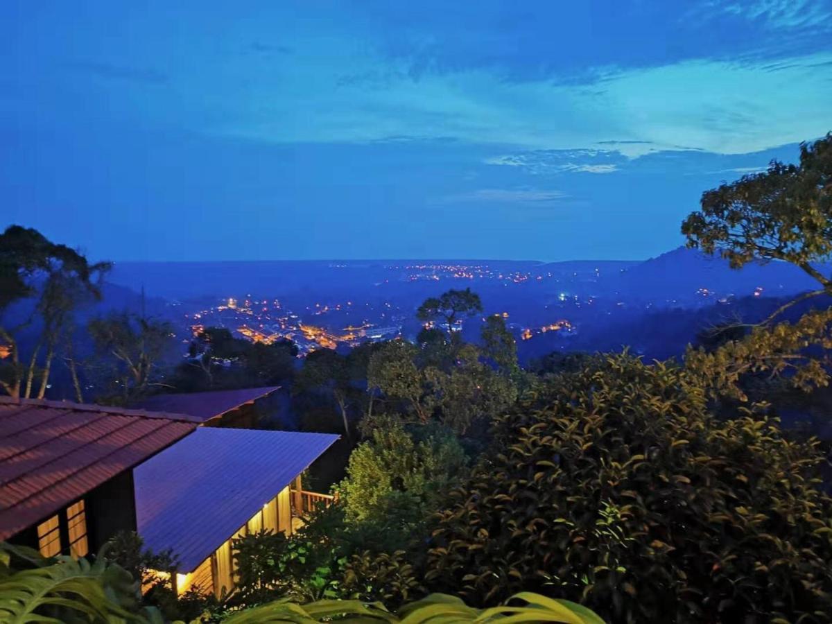 Bao Sheng Durian Farm Villa Balik Pulau Exterior photo