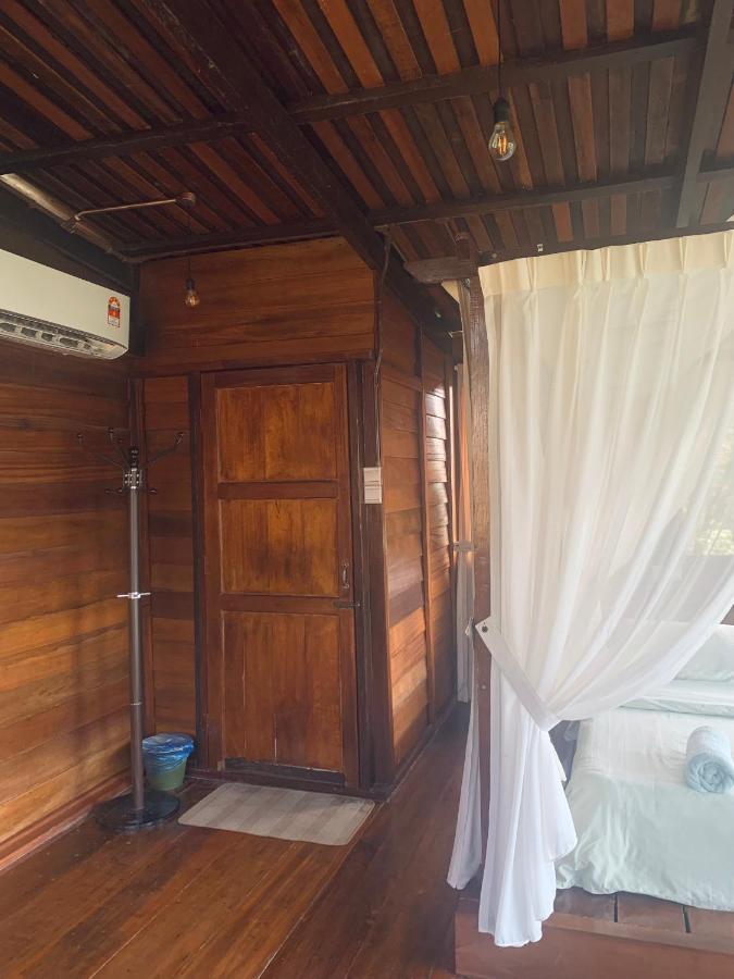 Bao Sheng Durian Farm Villa Balik Pulau Exterior photo