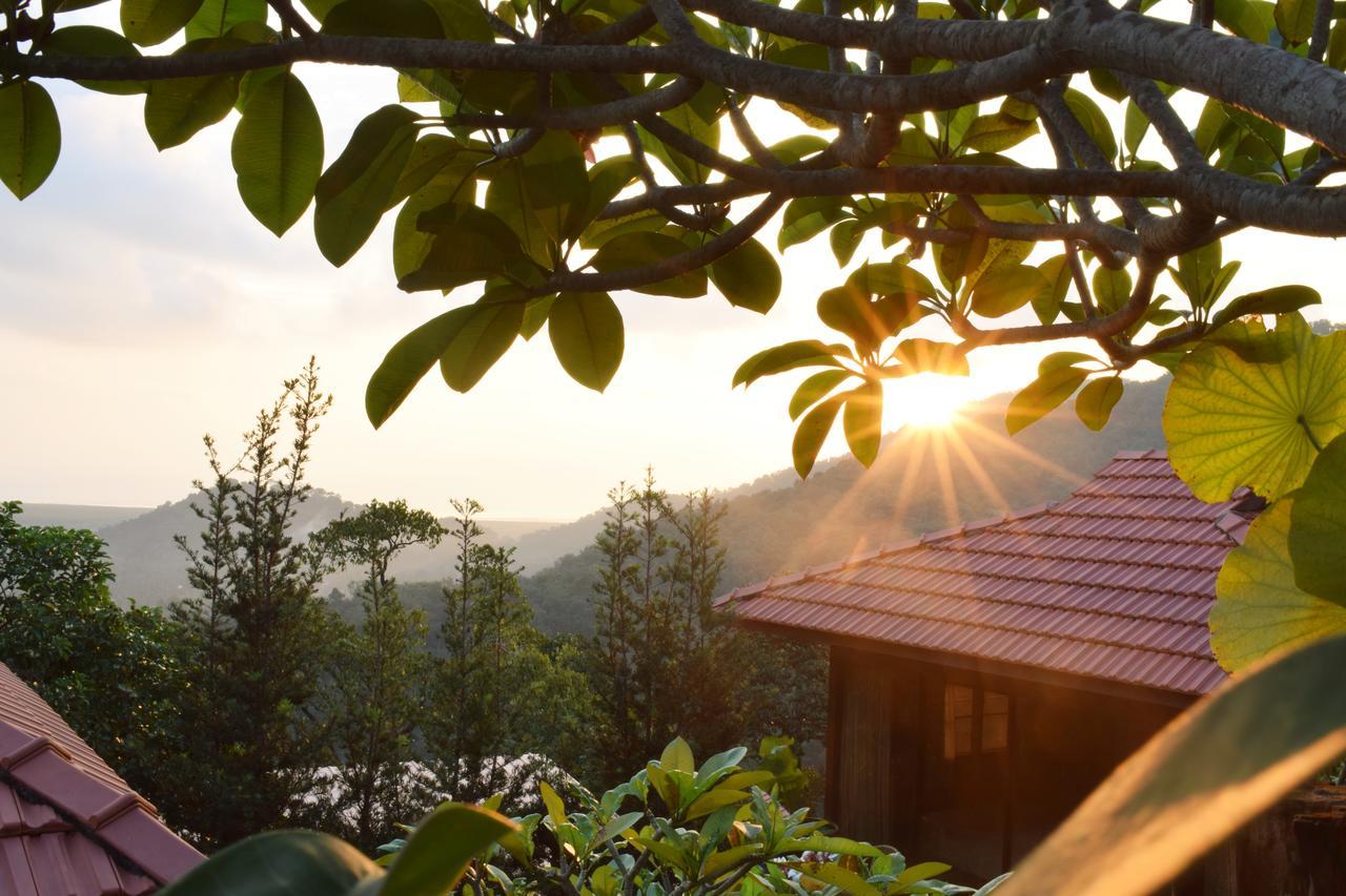 Bao Sheng Durian Farm Villa Balik Pulau Exterior photo